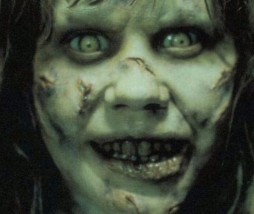 William Friedkin dice que valen menos que un cubo de escupitajos