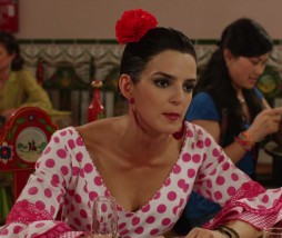 Clara Lago vestida de flamenca